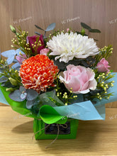 Load image into Gallery viewer, Bright Colour Box #1