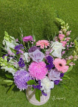 Load image into Gallery viewer, Round Box Arrangement *NEW*